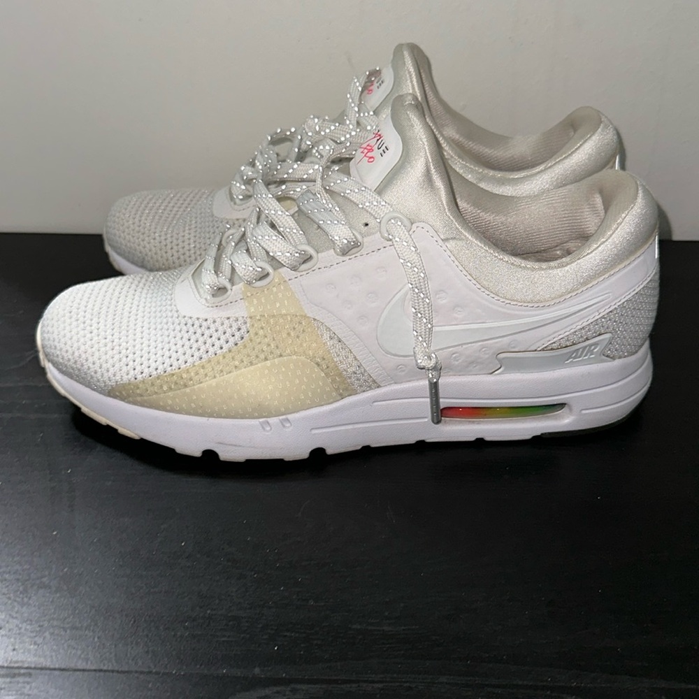 Nike Air Max Zero Be True